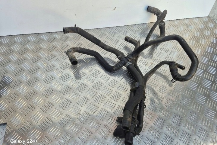 TUYAU FIL TUYAU EAU SKODA RAPID 1.2 TSI CBZ 1K0122058T