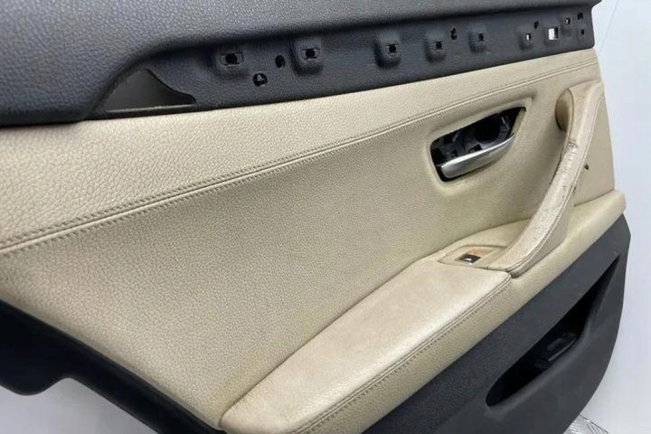 COLLECTEUR ARRIÈRE DROITS PORTES BMW 5 TOURING (E61) 1777775 3.5L DIESEL 210KW
