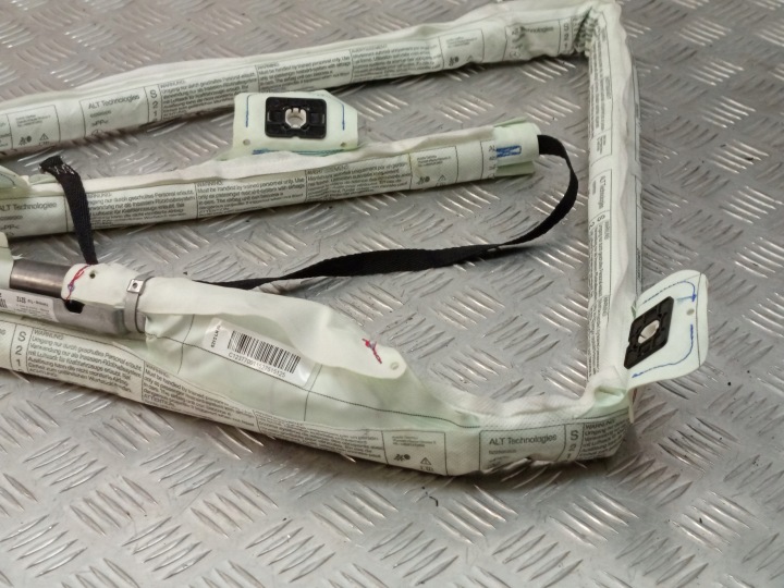 MERCEDES W212 RIDEAU COUSSIN AIRBAG GAUCHE A2128604702