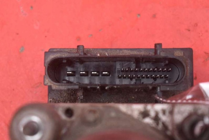 POMPE ABS 46826209 FIAT IDEA 1.4 16V 95 KM 03-20