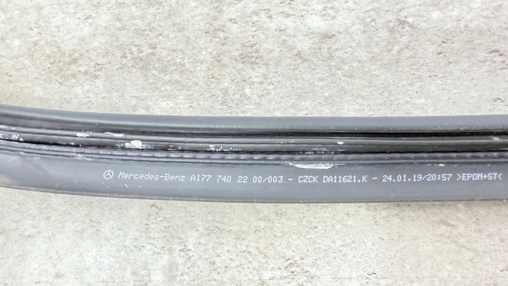 MERCEDES W177 JOINT D'ÉTANCHÉITÉ A CLASSE CARROSSERIE COUVERCLES DE COFFRE COUVERCLES DE COFFRE A1777402200