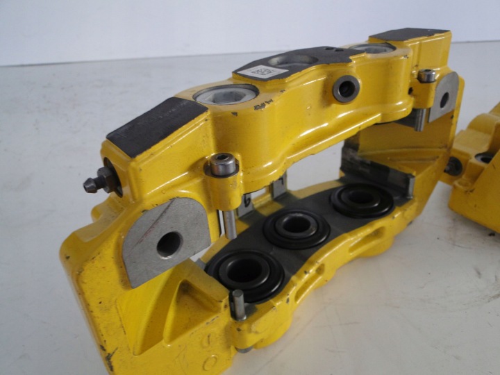 MERCEDES SL 232 R232 ÉTRIERS FREIN AVANT ENSEMBLE 63 AMG BREMBO