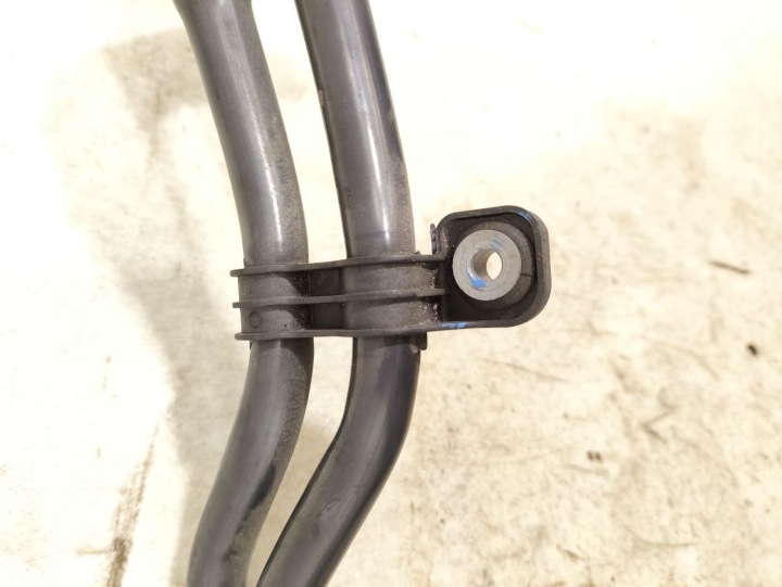 PORSCHE TAYCAN 9J1 2022 WEZE/RURY CHLODZACE MOTEUR VOITURES ÉLECTRIQUE
