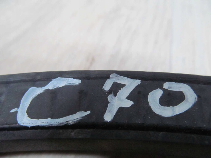 VOLVO C70 06-13 JOINT D'ÉTANCHÉITÉ PORTES INFÉRIEURE 30787412/13