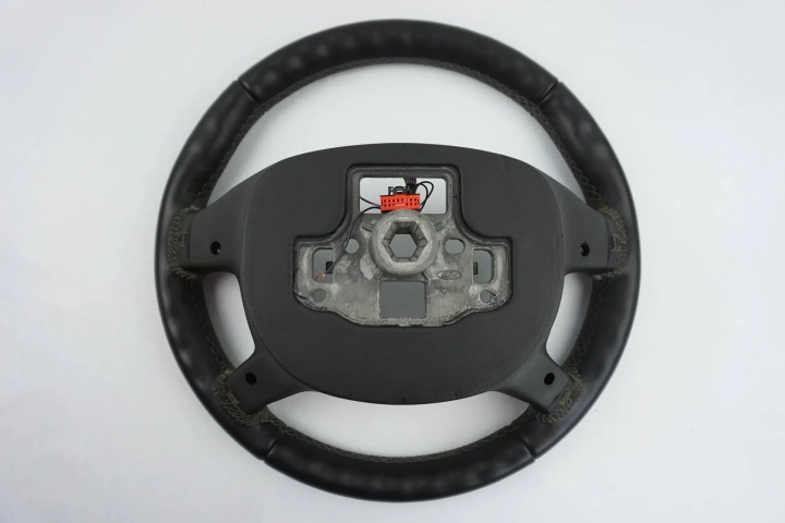 VOLANT CUIR MULTIFONCTIONNELLE FORD MONDEO MK4 AM213600NB-3ZHE