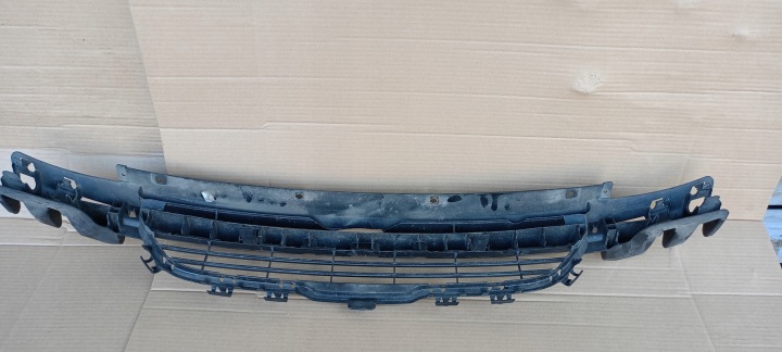 GRILLE CALANDRE GRILLE CENTRALE BMW 1 F20 F21 51117371737 7371737 ORIGINAL