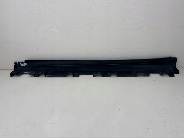 MERCEDES GLE W167 18-24 SUV AMG REVÊTEMENT SEUIL SEUIL DROIT A1676982301