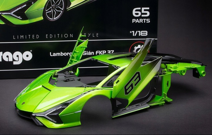 LAMBORGHINI SIAN FKP 37 FKP37 MODÈLE VERS ASSEMBLAGES ZLOZENIA BBURAGO KIT 1:18