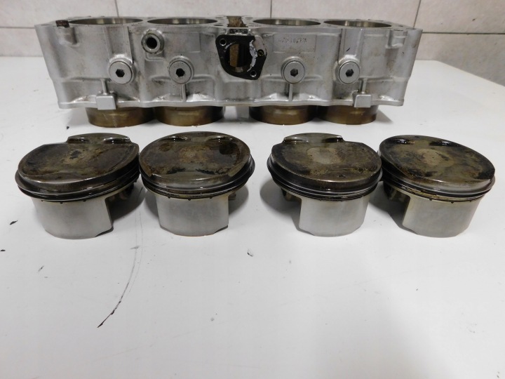 SUZUKI GSF 1250 W705 PISTON PISTONS