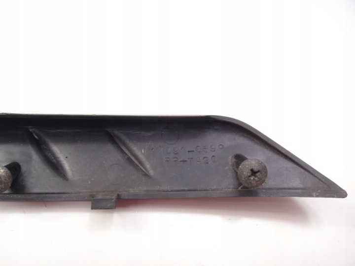 KAWASAKI GTR ZZR 1400 14091-0599 PLASTIQUE NADKLADKA SUR AILE