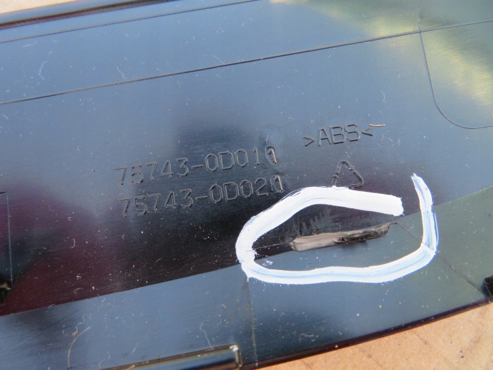 TOYOTA YARIS III LIFT MOULURE PORTES DROIT ARRIÈRE ARRIÈRE 75743-0D011
