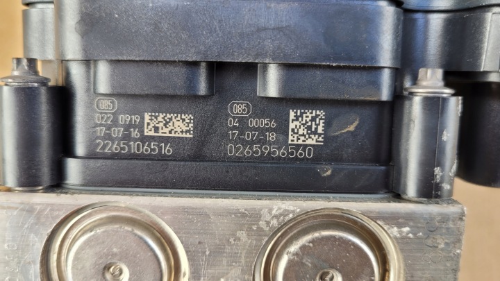 POMPE DE FREIN ABS DACIA SANDERO STEPWAY II 2