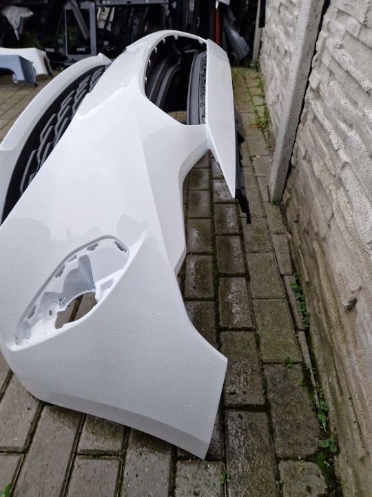 PARE-CHOCS OPEL CORSA F PREST-08