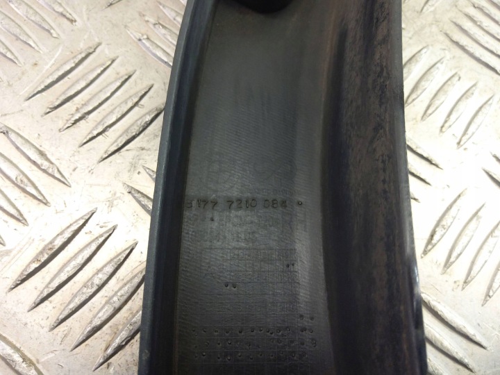 MOULURE GARDE-BOUE DROIT DROITE ARRIÈRE BMW F26 X4 7210084