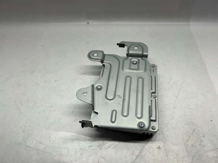 FORD MUSTANG VI AMPLIFICATEUR HR3T18T806AD 2021