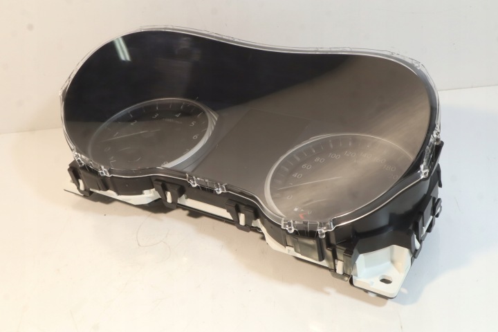 TABLEAU DE BORD INFINITI Q50 2.0TURBO 180402002