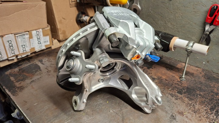 ROTULE DE DIRECTION MOYEU ROUES AVANT DROITE ENSEMBLE AUDI VW NEUF 5WA407258A