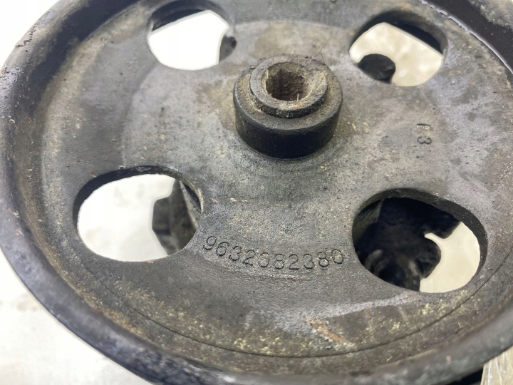 PEUGEOT 807 2004 POMPE AMPLIFICATEUR 9632082380