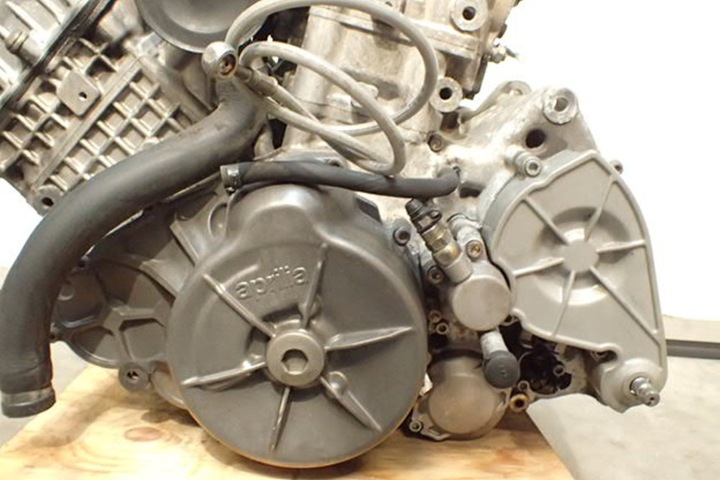 APRILIA RSV MILLE 1000 97-03 MOTEUR ROTAX 55672 KM VIDÉO