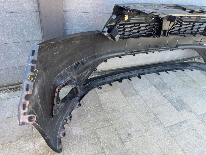 PARE-CHOCS AVANT AVANT DACIA SANDERO 3 III LIFT