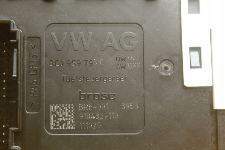 PETIT MOTEUR CONTRÔLEUR VITRES GAUCHE AVANT VW GOLF VI AUDI 3C0959793C 1K5837401BC