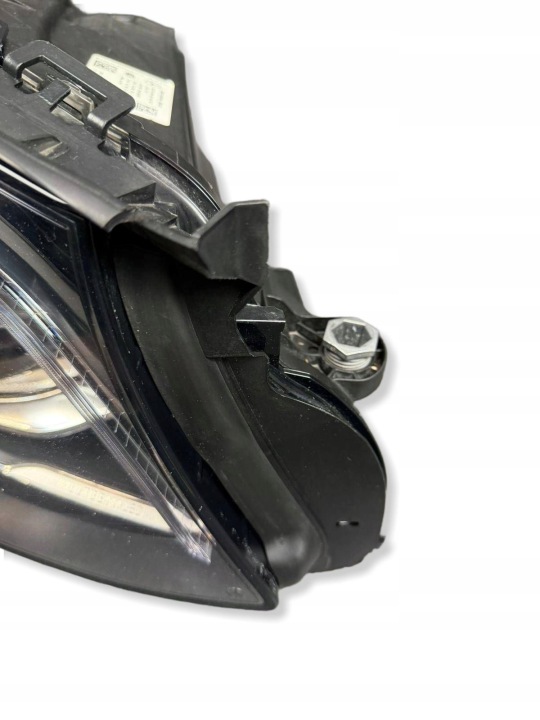 PHARE USA DROITE AVANT MULTIBEAM MERCEDES W213 W238 A2139065004 A2139065404