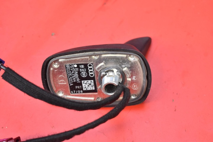 ANTENNE GOUPILLE REQUIN REKINEK NOIR 8R0035503A AUDI Q5 8R 08-12