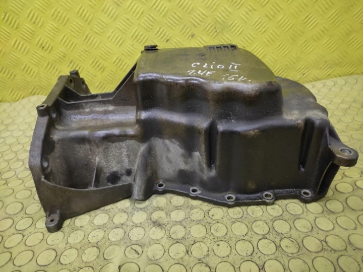 RENAULT CLIO II 1.4 CARTER CUVETTE HUILEUX 8200125691