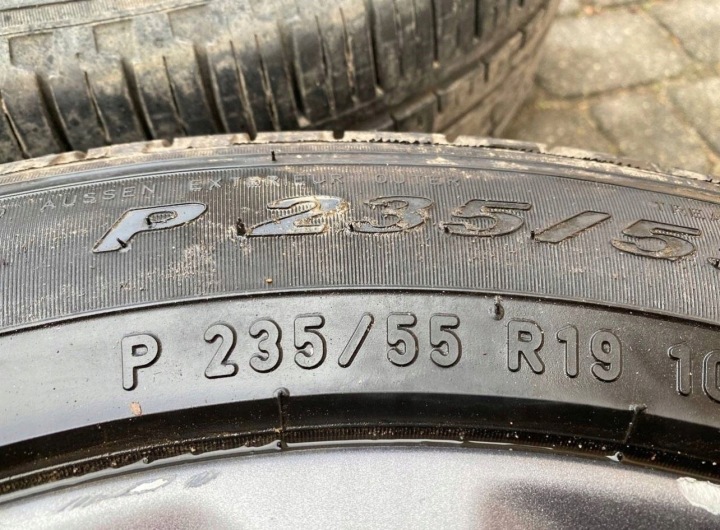 ROUES PNEUS JANTES ALUMINIUM LAND ROVER L550 X19 5X108 LK72-1007-MA