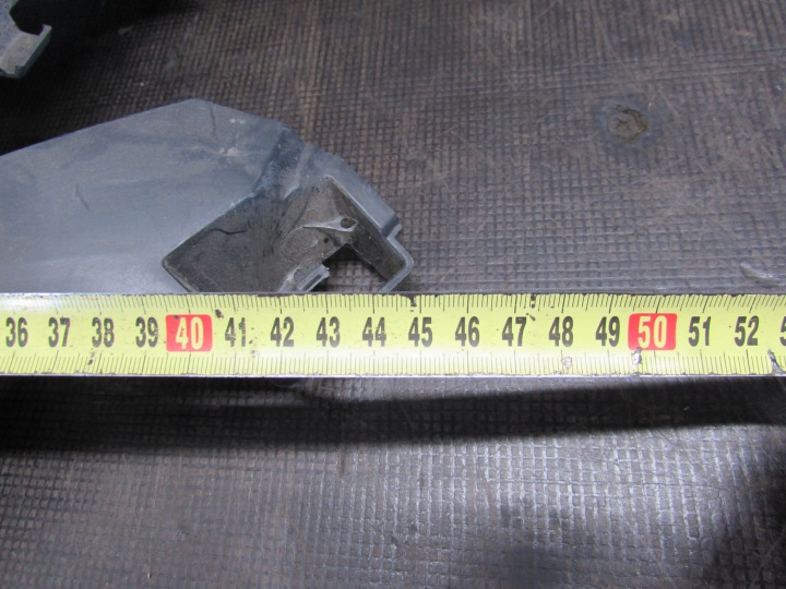 RENAULT SCENIC III 12R SUPPORT FIXATION RENFORCEMENT PARE-CHOCS DROIT AVANT