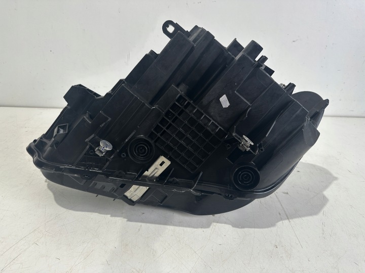BMW X1 F48 D49 LCI LIFT DROITE PHARE AVANT 5A01172-02