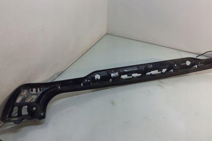GAUCHE GLISSIÈRE ARRIÈRE PARE-CHOCS BMW 5 TOURING (E61) 7060797 2.99L DIESEL 170KW