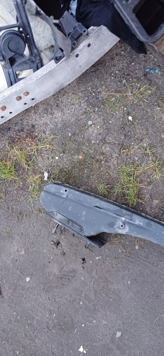 MERCEDES W220 POUTRE FIXATION PARE-CHOCS ARRIÈRE