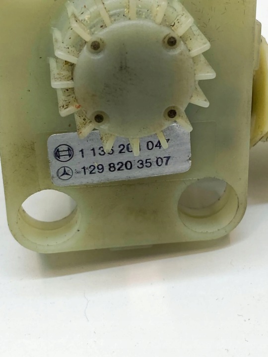 PETIT MOTEUR AVANT GAUCHE SIÈGES MERCEDES-BENZ SL (R129) A1298203607