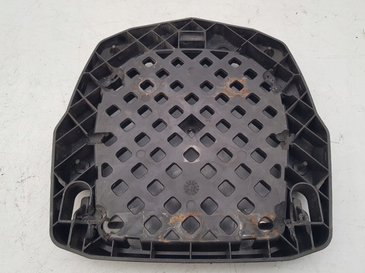 UNIVERSELLE PLAQUE COFFRE DE RANGEMENT GIVI E251 MONOKEY SOUS COFFRE CENTRAL SUZUKI HONDA