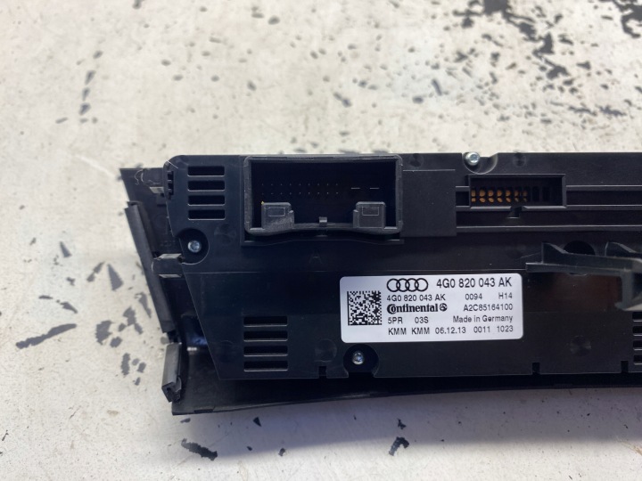 AUDI A6 C7 PANNEAU CLIMATISATION 4G0820043AK