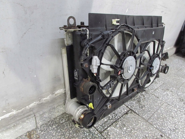 TOYOTA AURIS I D4D 06-12 ENSEMBLE RADIATEURS CLIMATISATION ÉCHANGEUR AIR-AIR VENTILATEUR