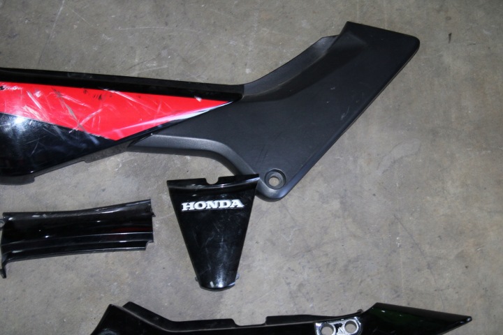 PLASTIQUE QUEUE JEU CONNECTEUR MANIVELLE HONDA CBR 125 JC34 04-06 JC39