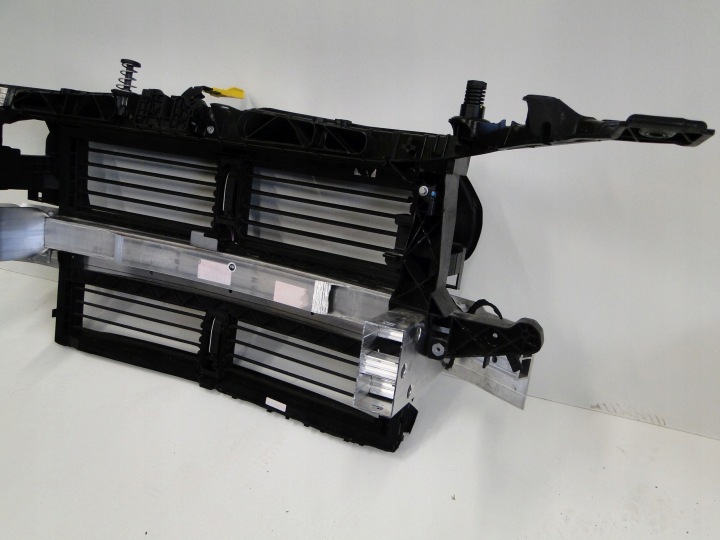 MERCEDES STORE GRILLE D'AÉRATION AIR INFÉRIEURE 247 GLA H247 GLB X247