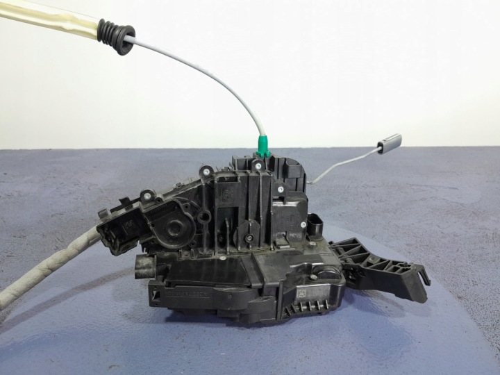 MERCEDES AVEC W222 LIFT SERRURE DE PORTE ARRIÈRE GAUCHE 7 GOUPILLE A0997307700