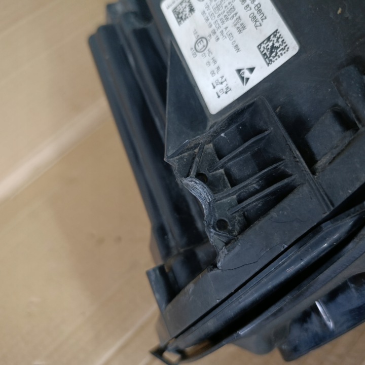 PHARE GAUCHE AVANT MERCEDES E W213 COMPLET LED A2139068708