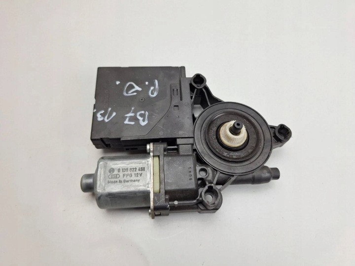 PETIT MOTEUR PORTES AVANT AVANT CÔTÉ DROITE VOLKSWAGEN PASSAT B7 3AA837462