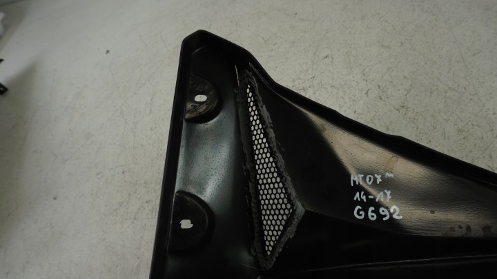 G692 YAMAHA MT-07 MT07 COLLECTEUR PROTECTION DÉFLECTEUR D'AIR RADIATEUR
