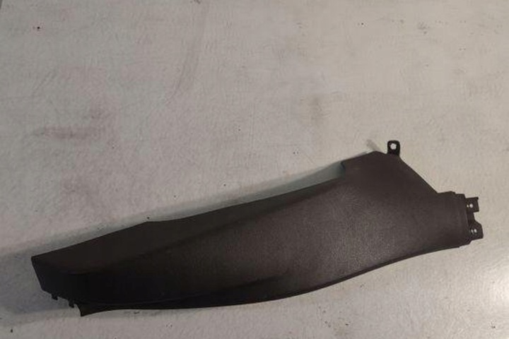 AUTRE PIÈCES INTERNE VW GOLF VII VARIANT (BA5, BV5) 5G6867766 2.0L DIESEL