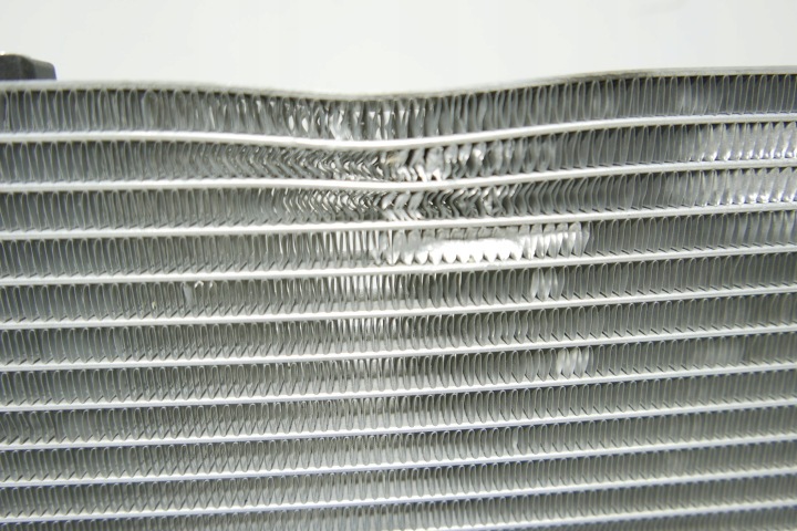 HELLA RADIATEUR CLIMATISATION MERCEDES CLK SLK W210