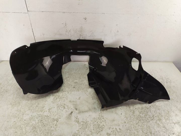 PASSAGE DE ROUE DROIT AVANT VW CADDY 2K5805912E ORIGINE BONNES CONDITIONS