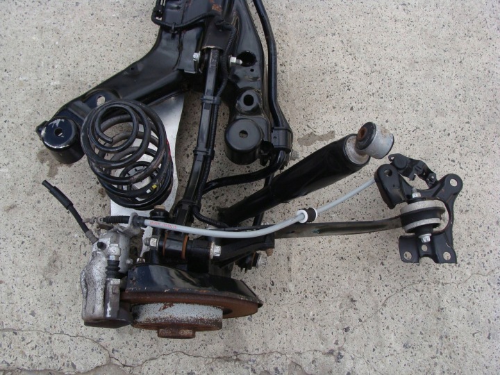 SUSPENSION ARRIÈRE COMPLET FIAT CROMA OPEL VECTRA C SAAB 9-3 NON MALOWANE