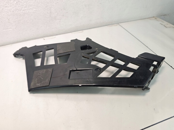 MERCEDES-BENZ A CLASSE W177 AMG GLISSIÈRE PARE-CHOCS DROIT AVANT A1778858005