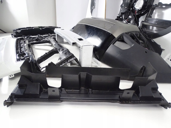 LAND ROVER DEFENDER L663 PARE-CHOCS AILES POUTRE PANNEAU AVANT