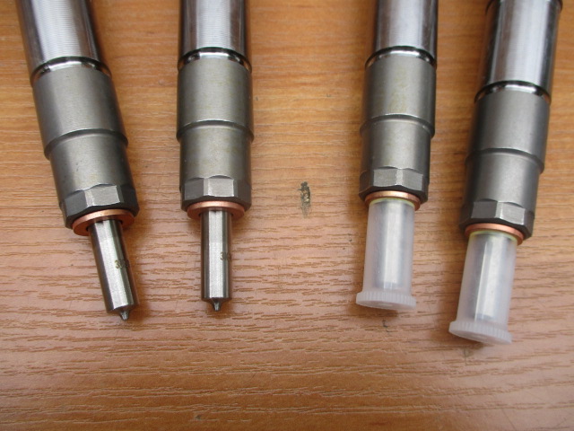VW 2.0 TDI INJECTEUR 04L130277AB 0445110642 ORIGINAL NO DANS Y